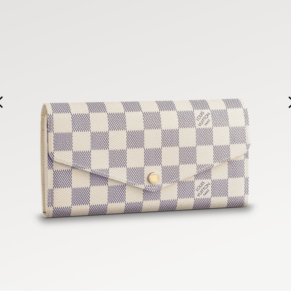 Authentic Louis Vuitton Sarah Wallet ✨